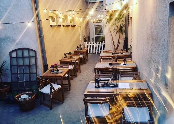 1A Hotel Zimmer Frei