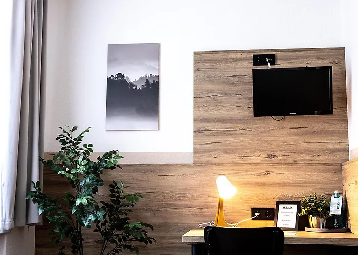 1A Hotel Zimmer Frei *